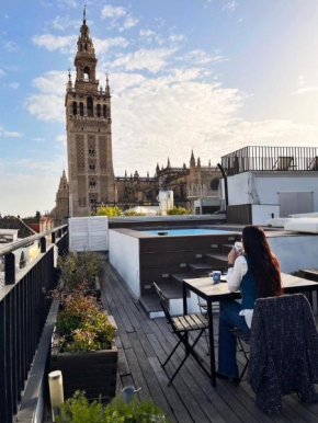 CATEDRAL SQUARE, Seville